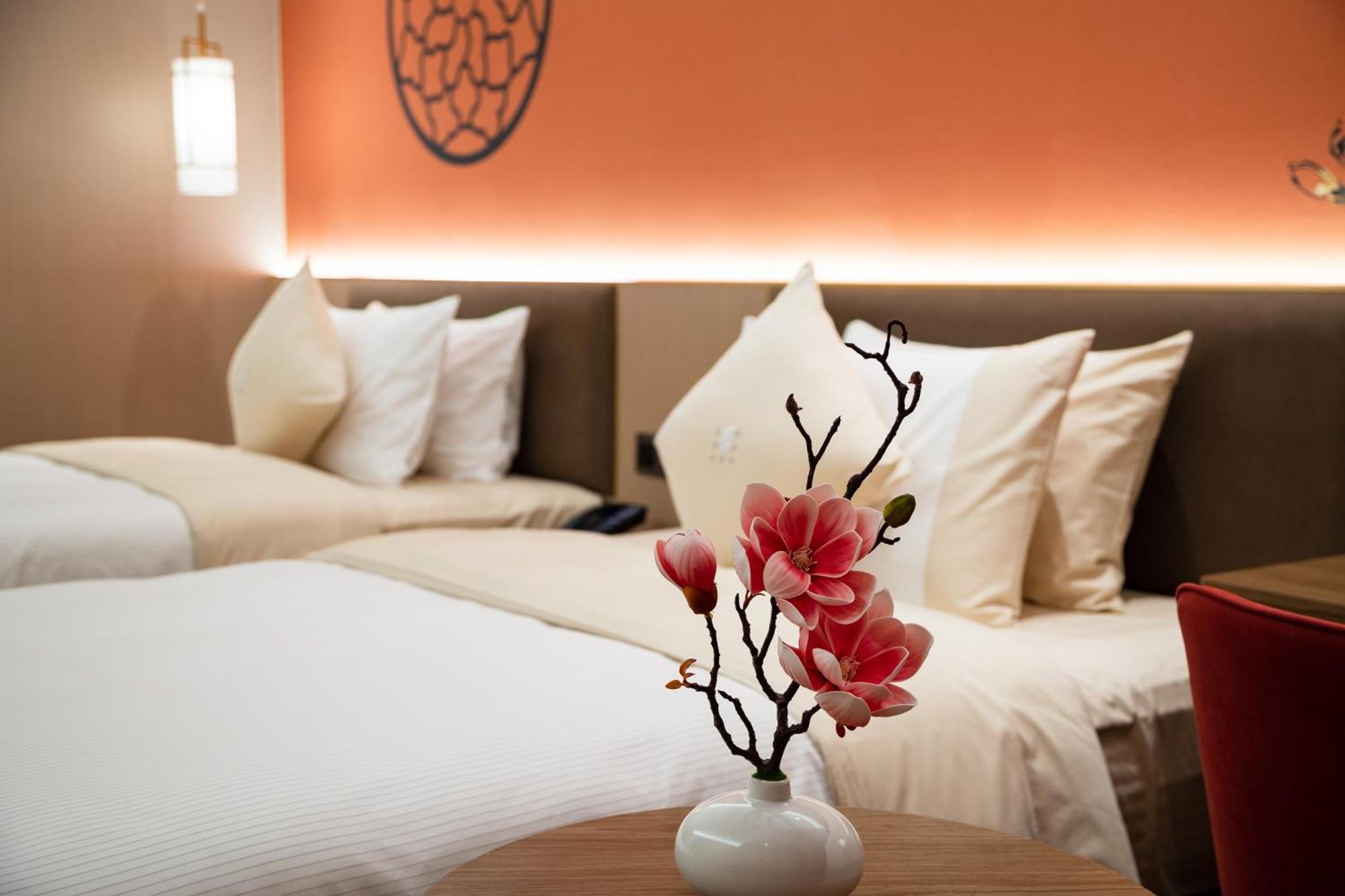 Guangzhou Wogo Yuanbao Hotel-Zhujiang New Town-Free Canton Fair Shuttle Bus & Overseas Buyer Registration Services Exterior foto